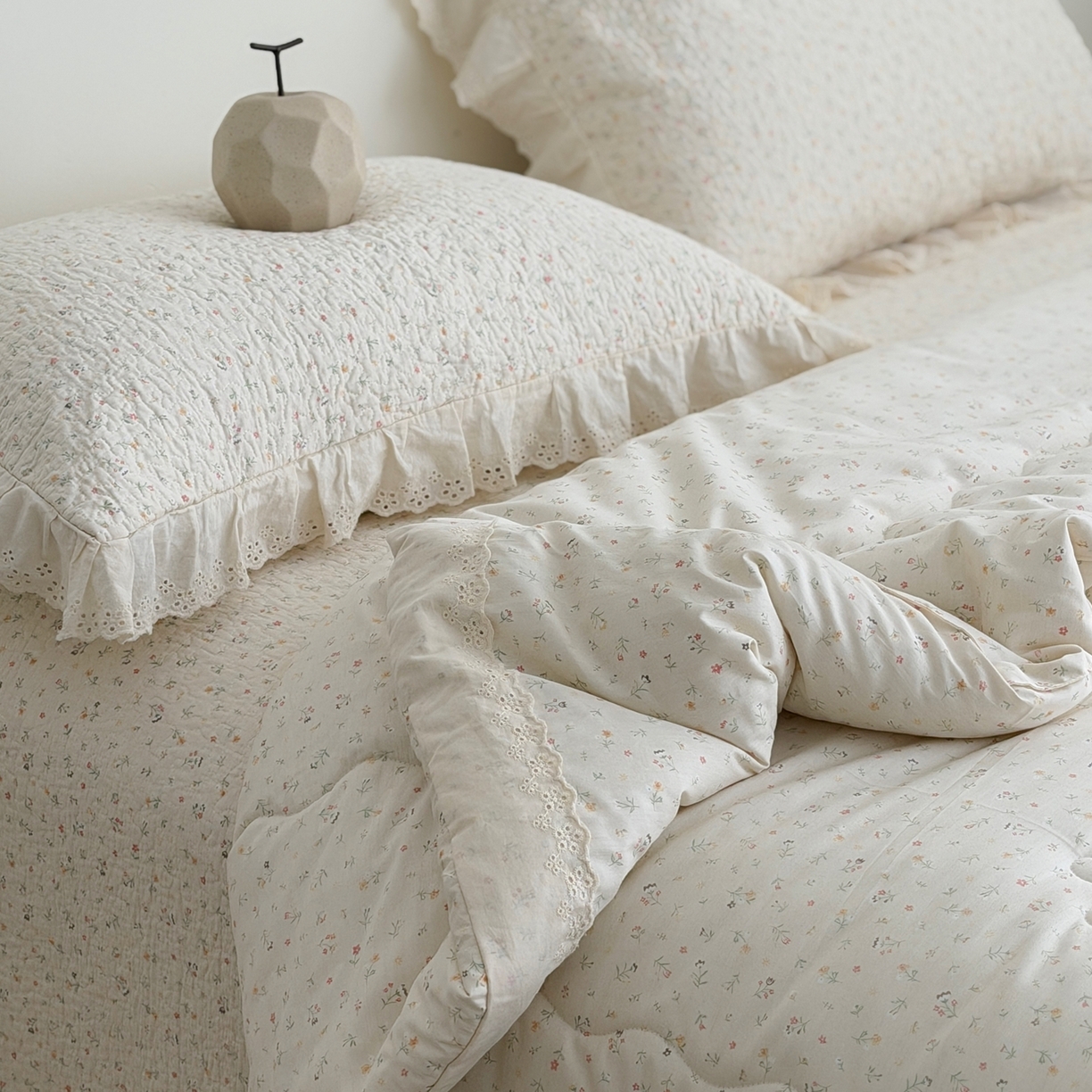 91家纺网 家纺一手货源 找家纺 佰织鑫家居 2026春夏新款全棉纯棉法式床盖款夏被夏凉被空调被夏被四件套春秋被四件套 花朵儿