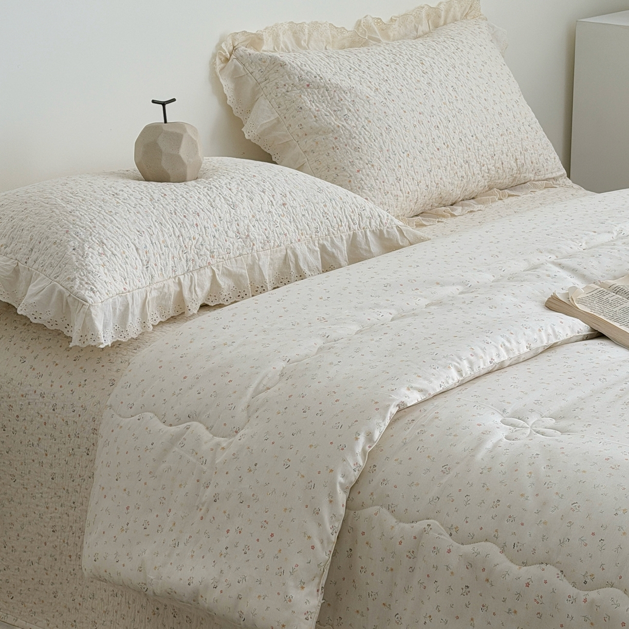 91家纺网 家纺一手货源 找家纺 佰织鑫家居 2026春夏新款全棉纯棉法式床盖款夏被夏凉被空调被夏被四件套春秋被四件套 花朵儿