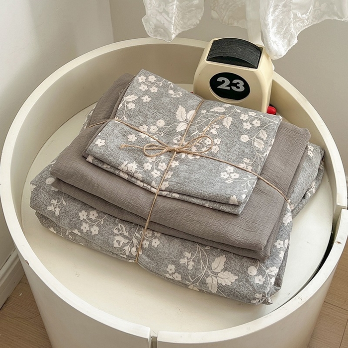 91家纺网 家纺一手货源 找家纺 朵朵家纺 2026新款高级感轻奢复古美拉德色系双层纱泡芙棉床品四件套加厚水洗双层纱软 漫野