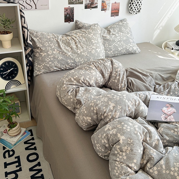 91家纺网 家纺一手货源 找家纺 朵朵家纺 2026新款高级感轻奢复古美拉德色系双层纱泡芙棉床品四件套加厚水洗双层纱软 漫野