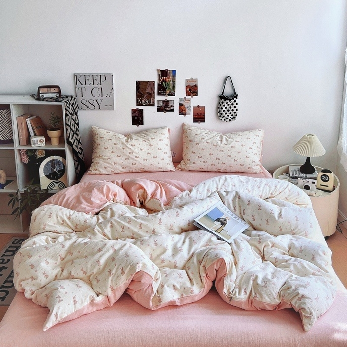 91家纺网 家纺一手货源 找家纺 朵朵家纺 2026新款高级感轻奢复古美拉德色系双层纱泡芙棉床品四件套加厚水洗双层纱软 奶芙兔