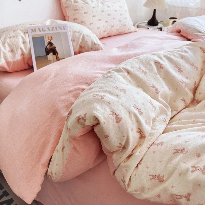 91家纺网 家纺一手货源 找家纺 朵朵家纺 2026新款高级感轻奢复古美拉德色系双层纱泡芙棉床品四件套加厚水洗双层纱软 奶芙兔