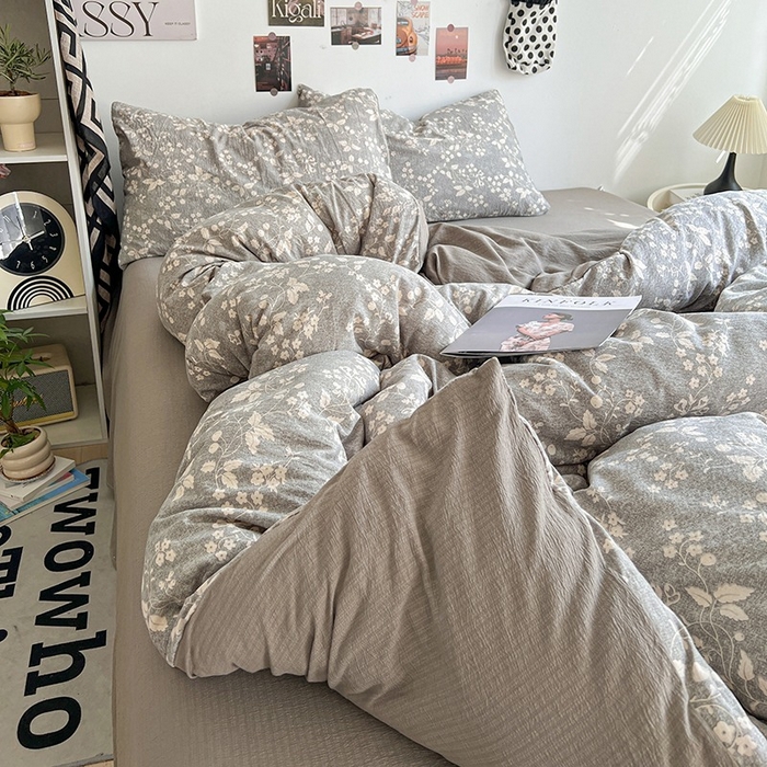 91家纺网 家纺一手货源 找家纺 朵朵家纺 2026新款高级感轻奢复古美拉德色系双层纱泡芙棉床品四件套加厚水洗双层纱软 漫野