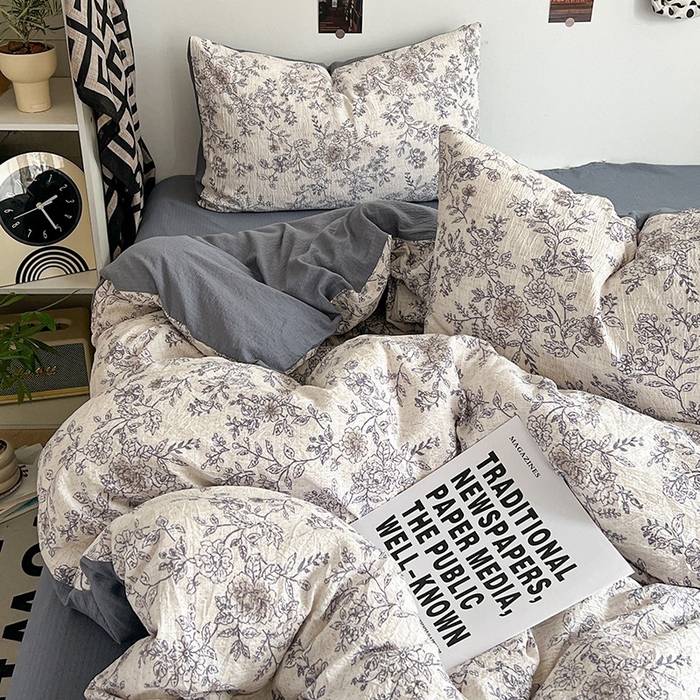 91家纺网 家纺一手货源 找家纺 朵朵家纺 2026新款高级感轻奢复古美拉德色系双层纱泡芙棉床品四件套加厚水洗双层纱软 青花瓷