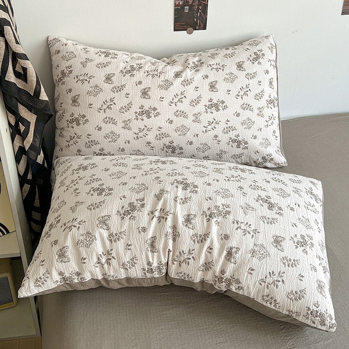 91家纺网 家纺一手货源 找家纺 朵朵家纺 2026新款高级感轻奢复古美拉德色系双层纱泡芙棉床品四件套加厚水洗双层纱软 素碟吟