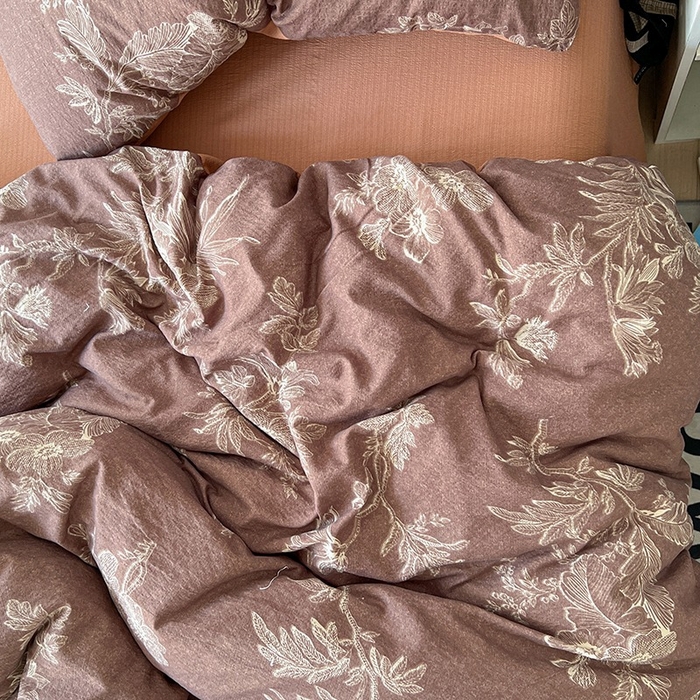 91家纺网 家纺一手货源 找家纺 朵朵家纺 2026新款高级感轻奢复古美拉德色系双层纱泡芙棉床品四件套加厚水洗双层纱软 晚棠