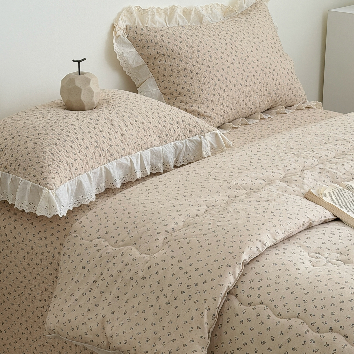 91家纺网 家纺一手货源 找家纺 佰织鑫家居 2026春夏新款全棉纯棉法式床盖款夏被夏凉被空调被夏被四件套春秋被四件套 美拉德