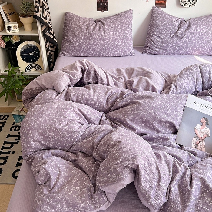 91家纺网 家纺一手货源 找家纺 朵朵家纺 2026新款高级感轻奢复古美拉德色系双层纱泡芙棉床品四件套加厚水洗双层纱软 紫萝漫想