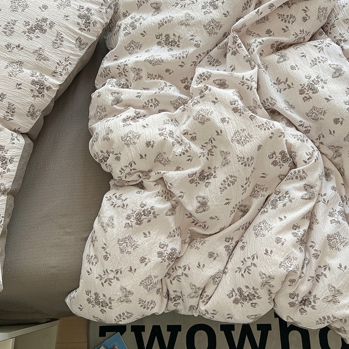 91家纺网 家纺一手货源 找家纺 朵朵家纺 2026新款高级感轻奢复古美拉德色系双层纱泡芙棉床品四件套加厚水洗双层纱软 素碟吟