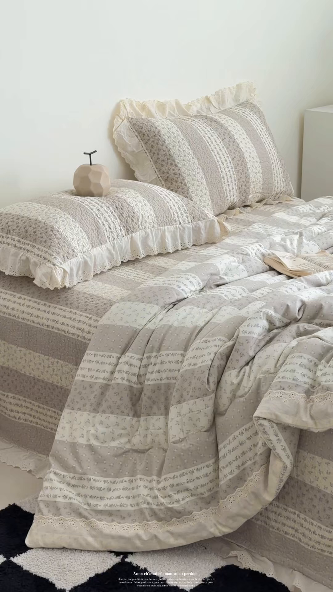 91家纺网 家纺一手货源 找家纺 佰织鑫家居 2026春夏新款全棉纯棉法式床盖款夏被夏凉被空调被夏被四件套春秋被四件套 思念