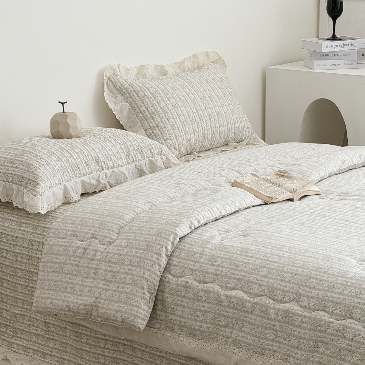 91家纺网 家纺一手货源 找家纺 佰织鑫家居 2026春夏新款全棉纯棉法式床盖款夏被夏凉被空调被夏被四件套春秋被四件套 伊甸园