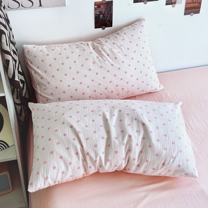 91家纺网 家纺一手货源 找家纺 朵朵家纺 2026新款高级感轻奢复古美拉德色系双层纱泡芙棉床品四件套加厚水洗双层纱软 粉红波点