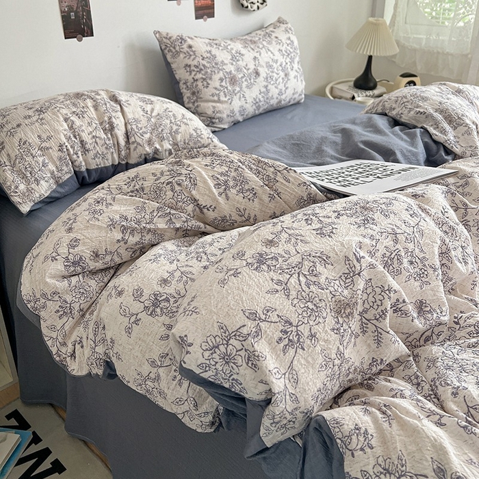 91家纺网 家纺一手货源 找家纺 朵朵家纺 2026新款高级感轻奢复古美拉德色系双层纱泡芙棉床品四件套加厚水洗双层纱软 青花瓷