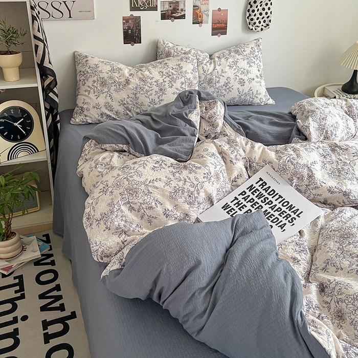 91家纺网 家纺一手货源 找家纺 朵朵家纺 2026新款高级感轻奢复古美拉德色系双层纱泡芙棉床品四件套加厚水洗双层纱软 青花瓷