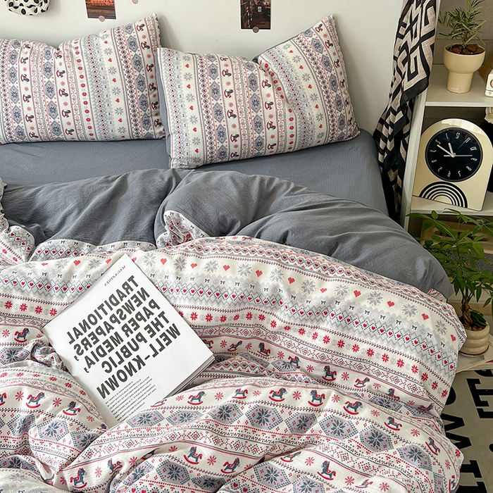 91家纺网 家纺一手货源 找家纺 朵朵家纺 2026新款高级感轻奢复古美拉德色系双层纱泡芙棉床品四件套加厚水洗双层纱软 马上有福