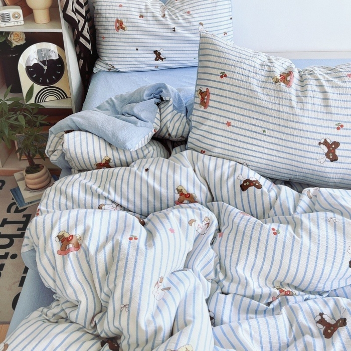 91家纺网 家纺一手货源 找家纺 朵朵家纺 2026新款高级感轻奢复古美拉德色系双层纱泡芙棉床品四件套加厚水洗双层纱软 木马拾光