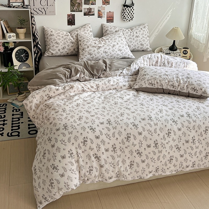 91家纺网 家纺一手货源 找家纺 朵朵家纺 2026新款高级感轻奢复古美拉德色系双层纱泡芙棉床品四件套加厚水洗双层纱软 素碟吟