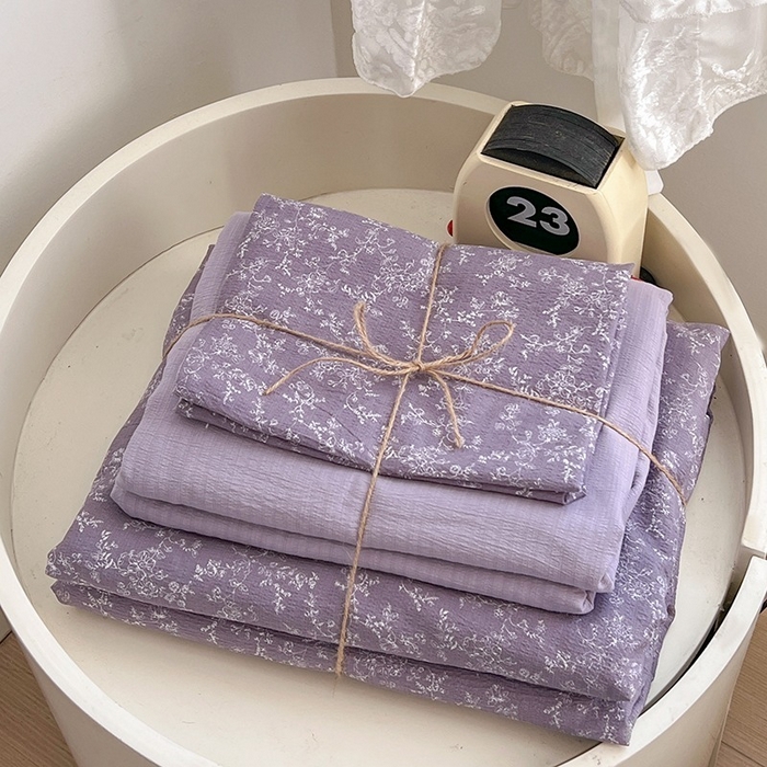 91家纺网 家纺一手货源 找家纺 朵朵家纺 2026新款高级感轻奢复古美拉德色系双层纱泡芙棉床品四件套加厚水洗双层纱软 紫萝漫想