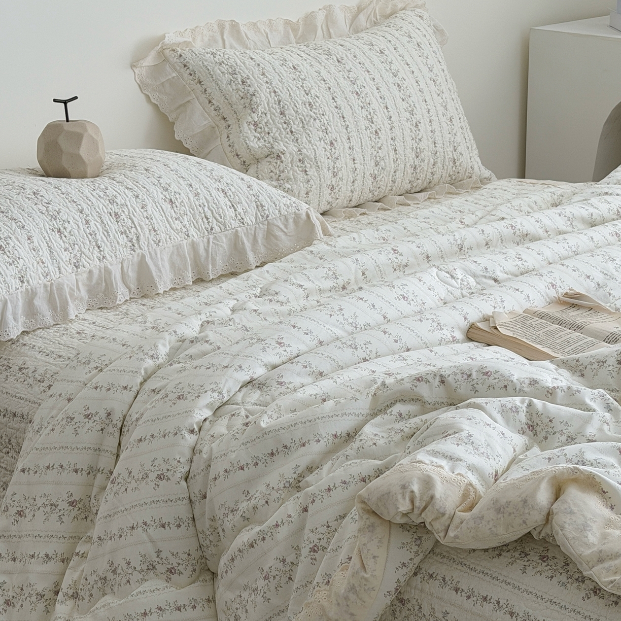 91家纺网 家纺一手货源 找家纺 佰织鑫家居 2026春夏新款全棉纯棉法式床盖款夏被夏凉被空调被夏被四件套春秋被四件套 云裳