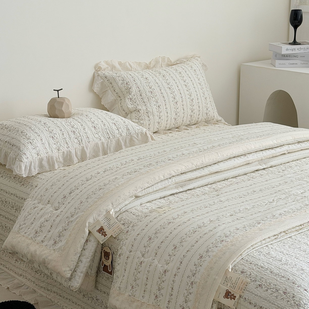 91家纺网 家纺一手货源 找家纺 佰织鑫家居 2026春夏新款全棉纯棉法式床盖款夏被夏凉被空调被夏被四件套春秋被四件套 云裳