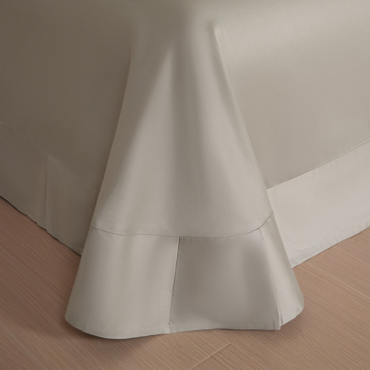 91家纺网 家纺一手货源 找家纺 秀色家纺 2026新款100支长绒棉纯棉四件套轻奢全棉刺绣被套床单纯棉四季床品-唤醒 唤醒-香槟金+烟墨灰