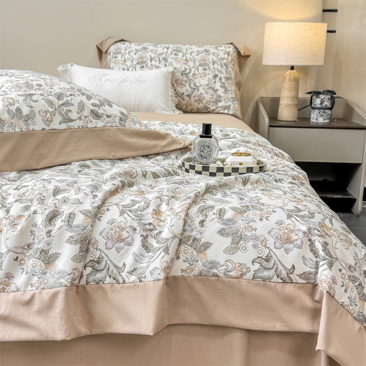 91家纺网 家纺一手货源 找家纺 慕木家纺 2026新款A类印花慕丝棉凉感夏被夏凉被空调被四件套 锦芙+驼