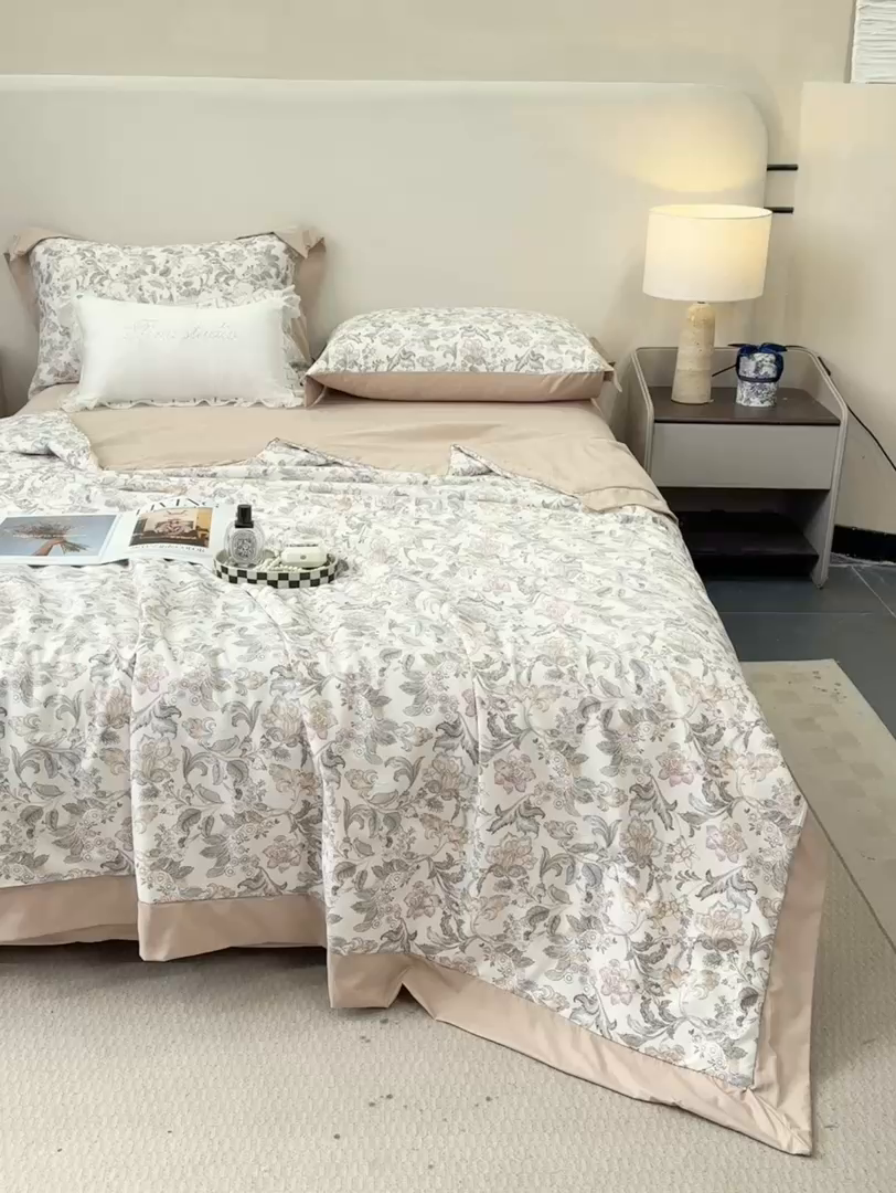 91家纺网 家纺一手货源 找家纺 慕木家纺 2026新款A类印花慕丝棉凉感夏被夏凉被空调被四件套 锦芙+驼