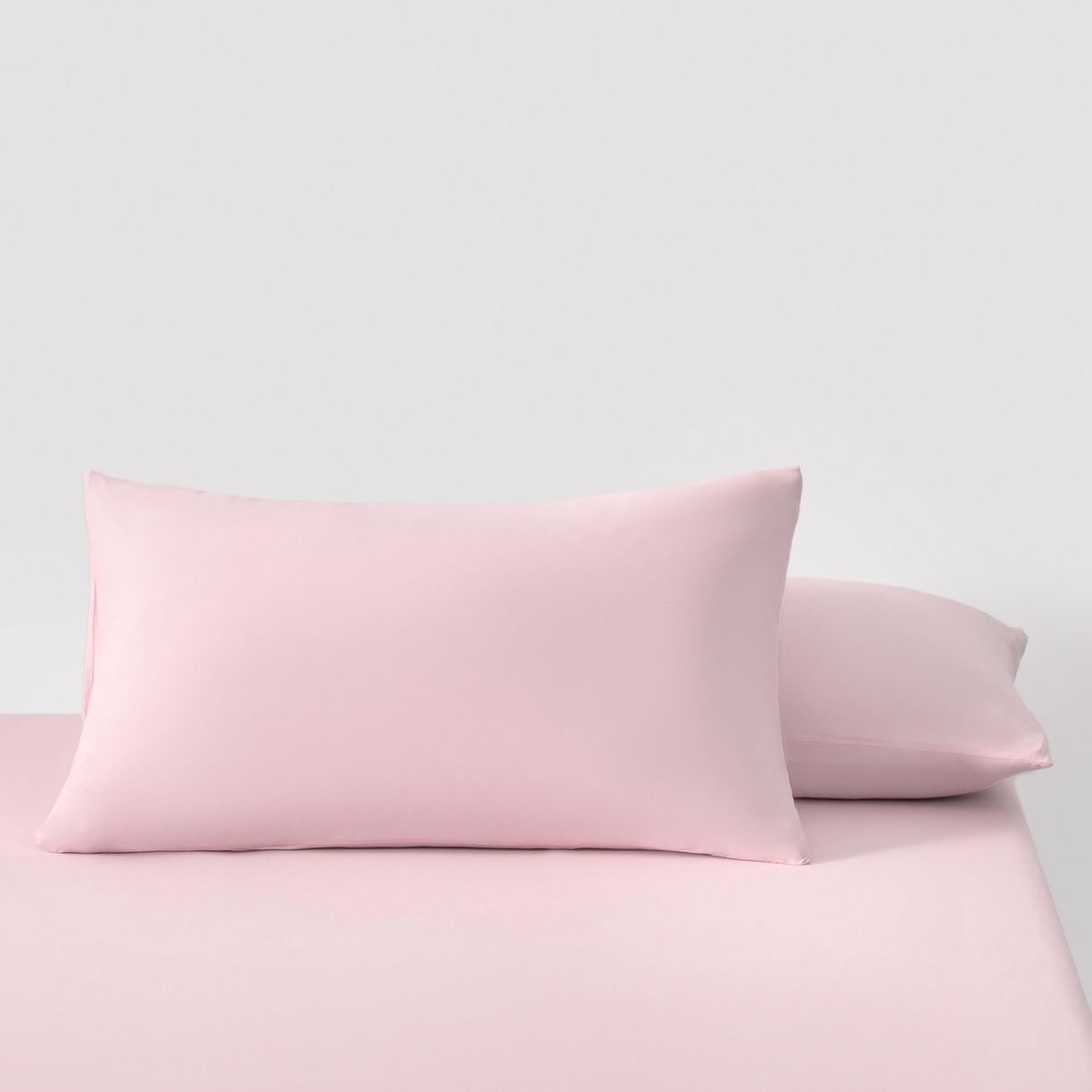 91家纺网 家纺一手货源 找家纺 其奥家纺 2026新款锦氨凉感床笠三件套A类耐磨5级0.35凉感有检测报告 雾粉