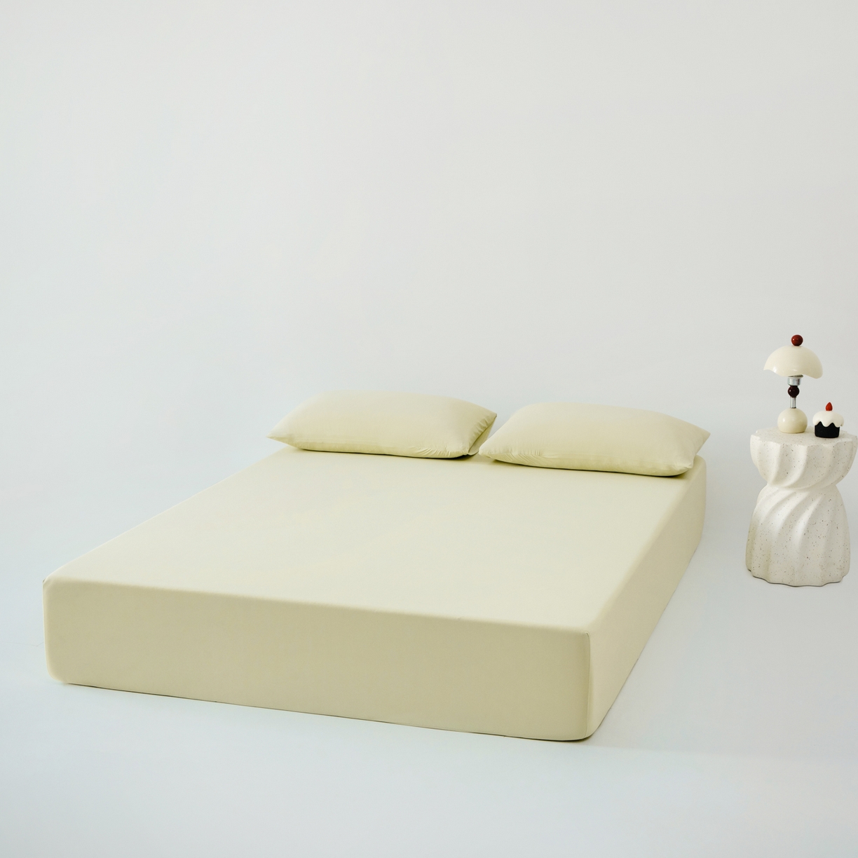 91家纺网 家纺一手货源 找家纺 其奥家纺 2026新款锦氨凉感床笠三件套A类耐磨5级0.35凉感有检测报告 奶油黄