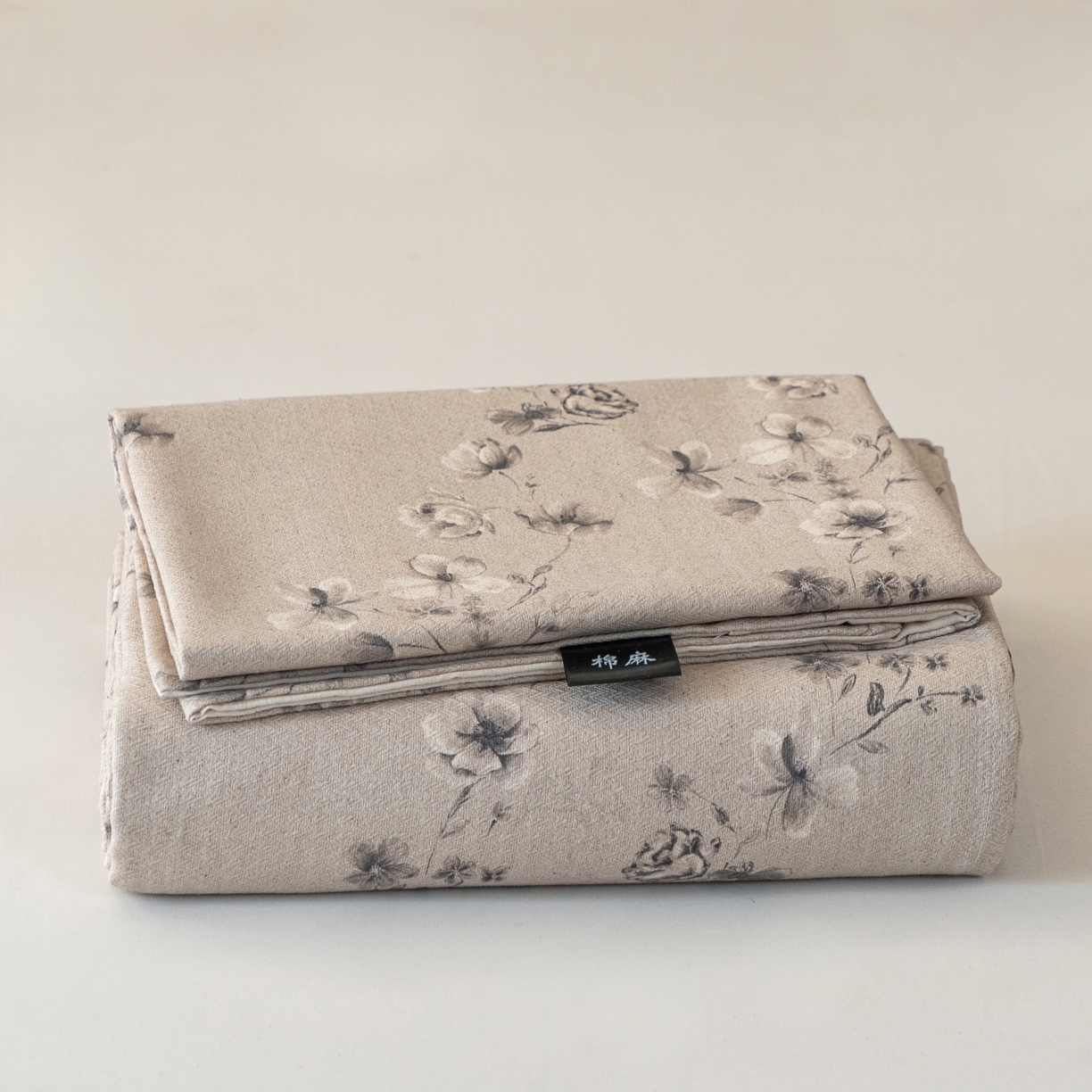 91家纺网 家纺一手货源 找家纺 凌云家纺 2026新款直播爆款复古风棉麻提花老粗布床单席子凉席三件套 墨梅