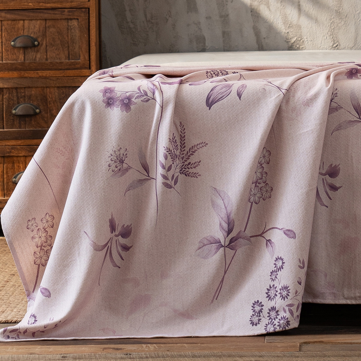 91家纺网 家纺一手货源 找家纺 凌云家纺 2026新款直播爆款复古风棉麻提花老粗布床单席子凉席三件套 紫叶繁花