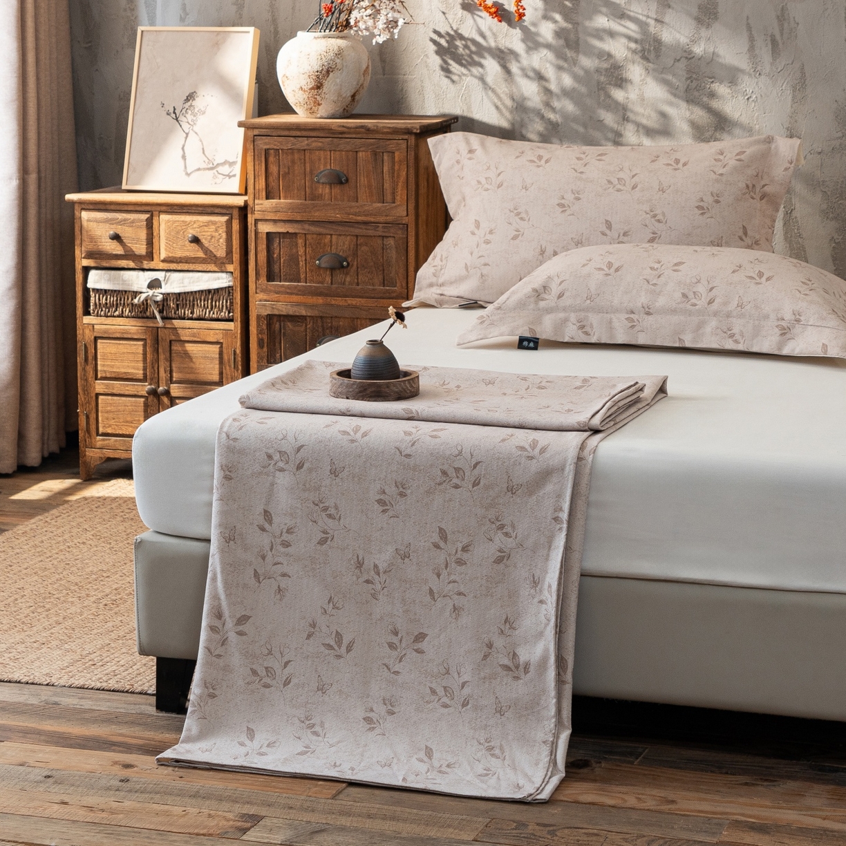 91家纺网 家纺一手货源 找家纺 凌云家纺 2026新款直播爆款复古风棉麻提花老粗布床单席子凉席三件套 花蝶