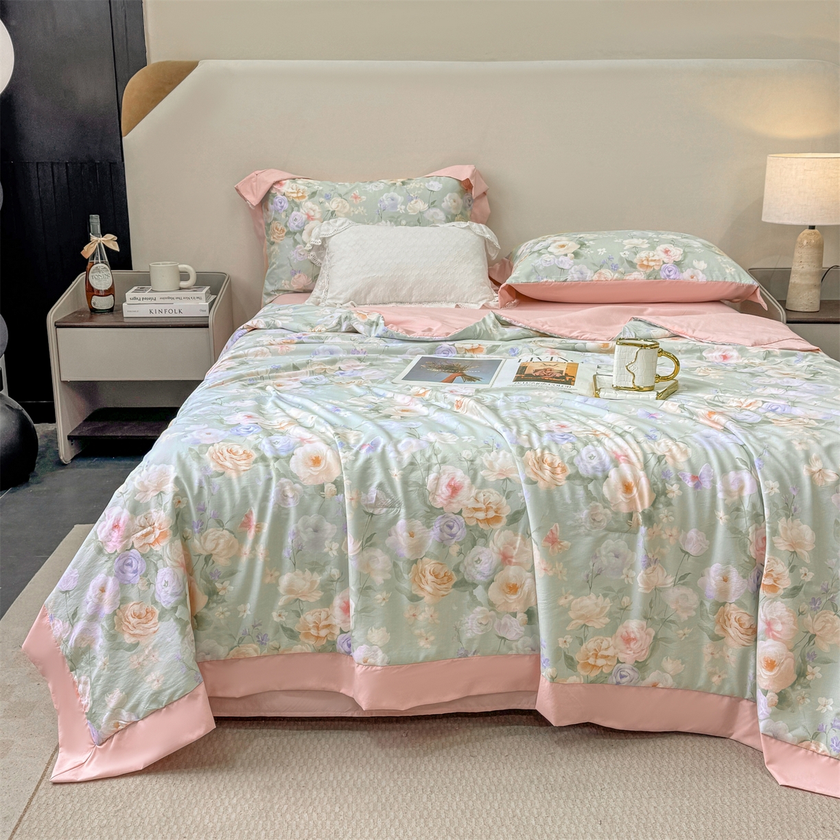 91家纺网 家纺一手货源 找家纺 慕木家纺 2026新款A类印花慕丝棉凉感夏被夏凉被空调被四件套 青妍+粉