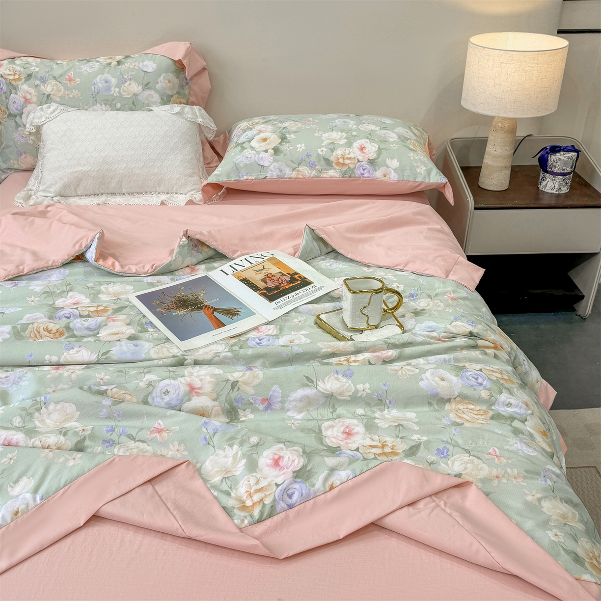 91家纺网 家纺一手货源 找家纺 慕木家纺 2026新款A类印花慕丝棉凉感夏被夏凉被空调被四件套 青妍+粉
