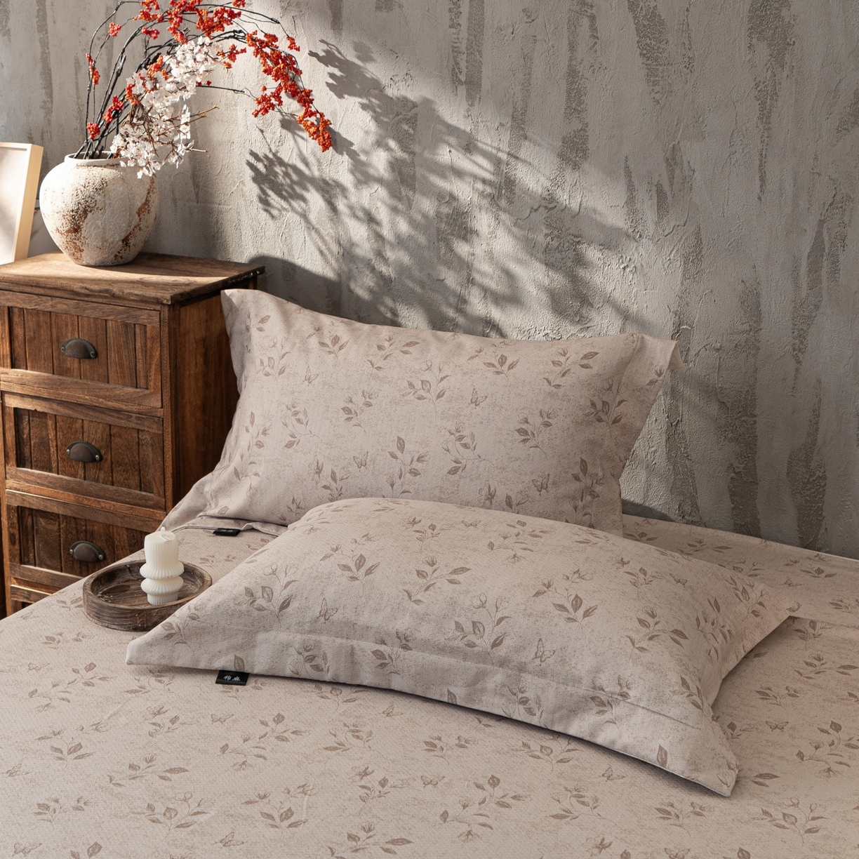 91家纺网 家纺一手货源 找家纺 凌云家纺 2026新款直播爆款复古风棉麻提花老粗布床单席子凉席三件套 花蝶