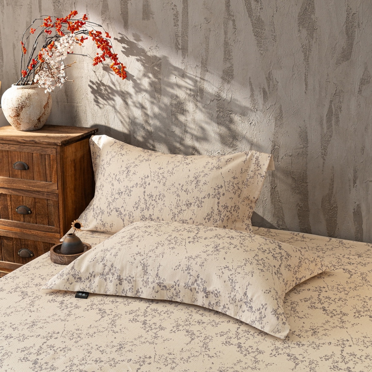 91家纺网 家纺一手货源 找家纺 凌云家纺 2026新款直播爆款复古风棉麻提花老粗布床单席子凉席三件套 冬梅枝语