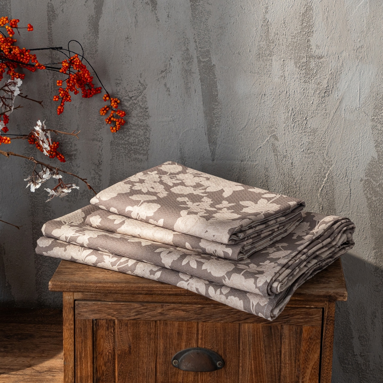 91家纺网 家纺一手货源 找家纺 凌云家纺 2026新款直播爆款复古风棉麻提花老粗布床单席子凉席三件套 月季锦簇