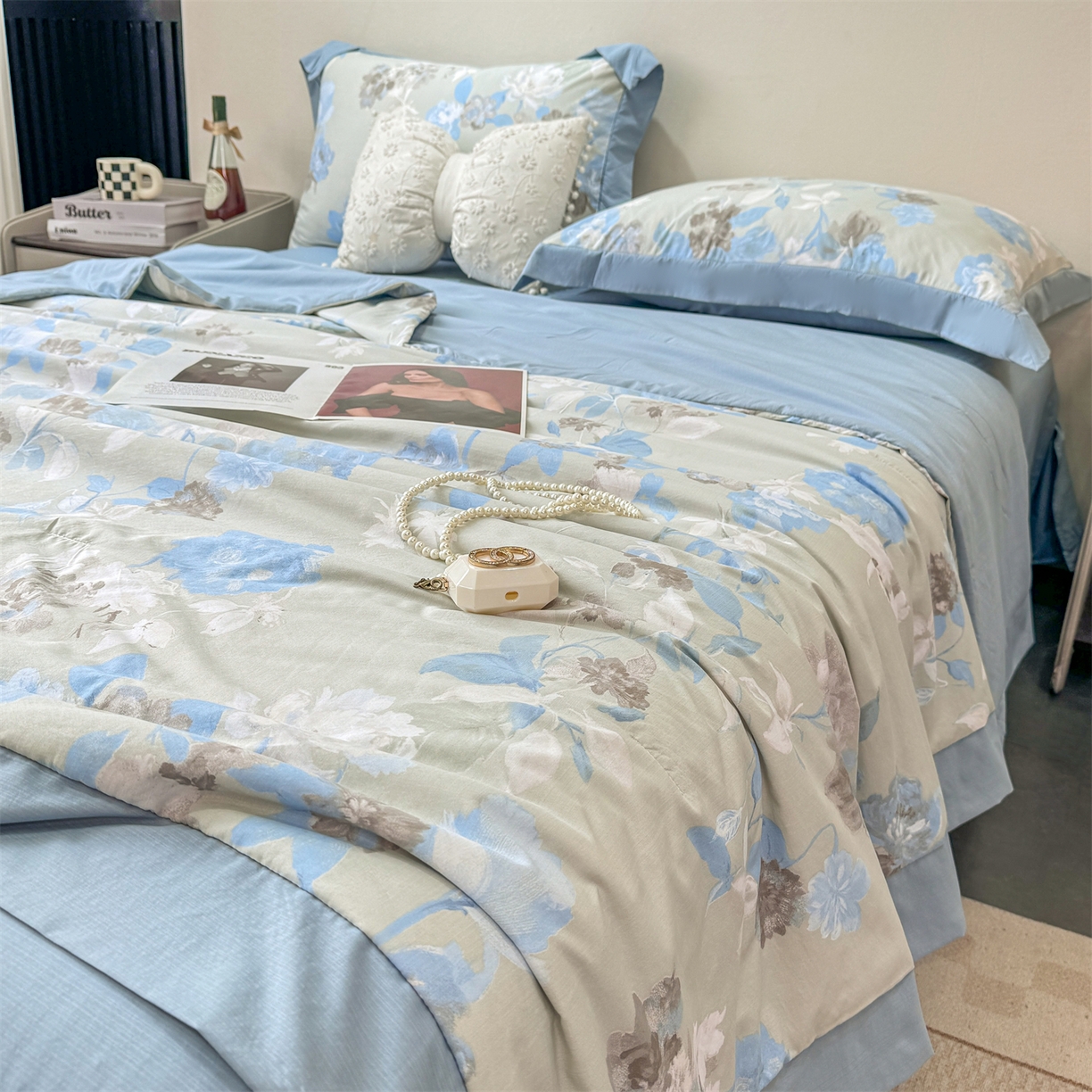 91家纺网 家纺一手货源 找家纺 慕木家纺 2026新款A类印花慕丝棉凉感夏被夏凉被空调被四件套 蓝漪+蓝