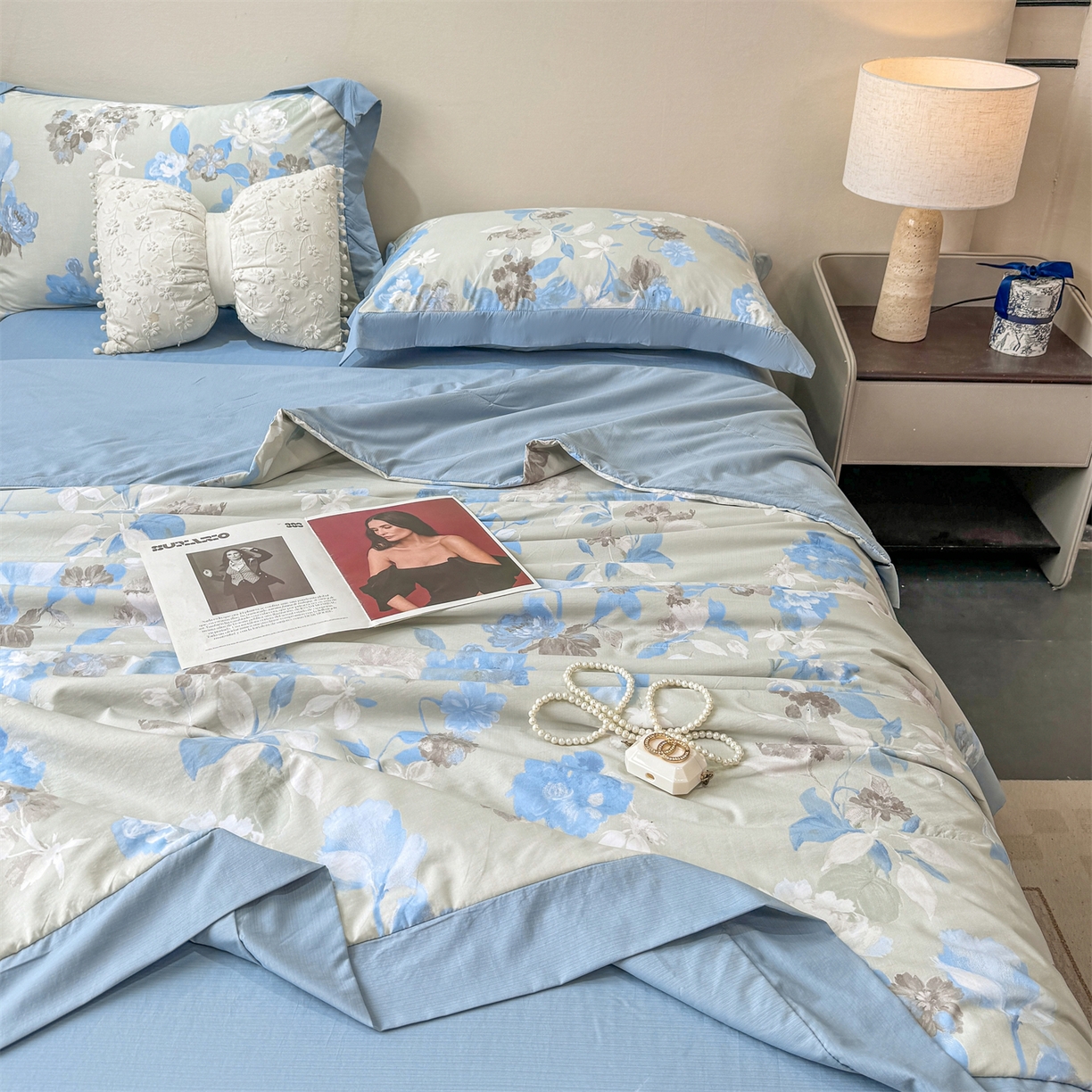 91家纺网 家纺一手货源 找家纺 慕木家纺 2026新款A类印花慕丝棉凉感夏被夏凉被空调被四件套 蓝漪+蓝