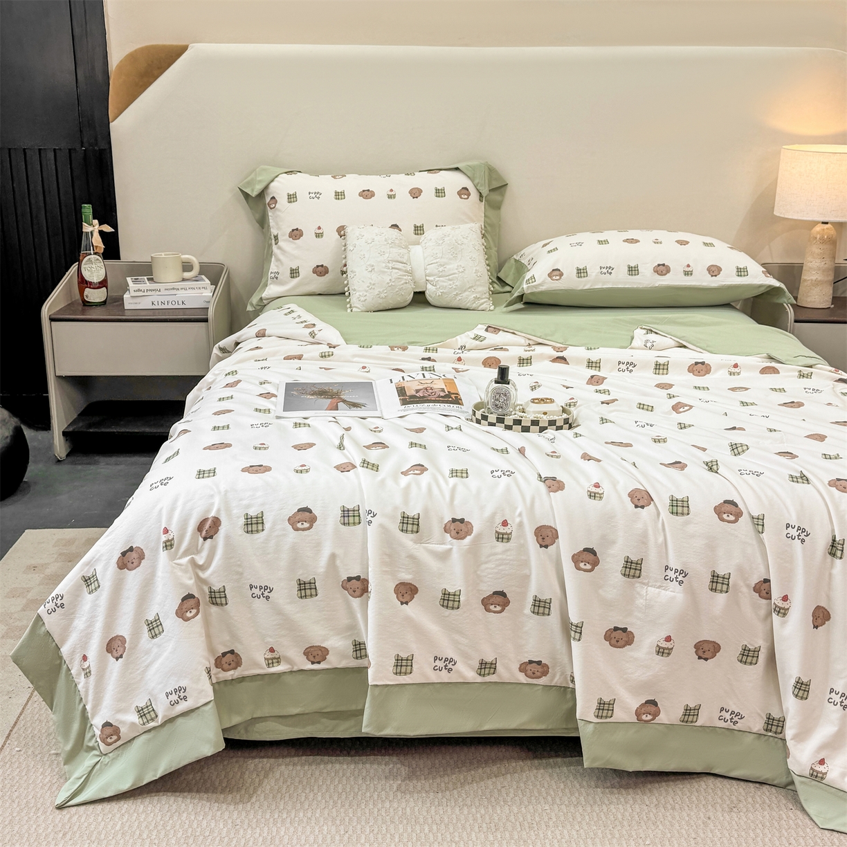 91家纺网 家纺一手货源 找家纺 慕木家纺 2026新款A类印花慕丝棉凉感夏被夏凉被空调被四件套 蛋糕熊+绿