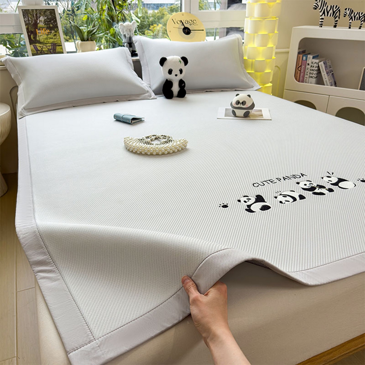 91家纺网 家纺一手货源 找家纺 莱家富 2026新款可机洗冰豆豆冰丝席凉席a类母婴级凉感值过0.21夏天床笠款软席子夏季 床席款-熊猫团子