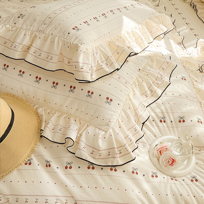 91家纺网 家纺一手货源 找家纺 孟鑫家纺 2026韩版法式公主风水洗棉床盖款多功能二合一被套 夏被床盖四件套-小清新系列 桃心小镇