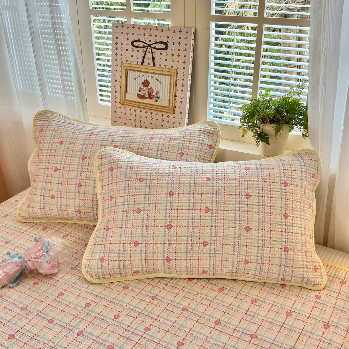 91家纺网 家纺一手货源 找家纺 云玲时尚 2026新款三角针泡芙夏被四件套系列 彩虹甜心