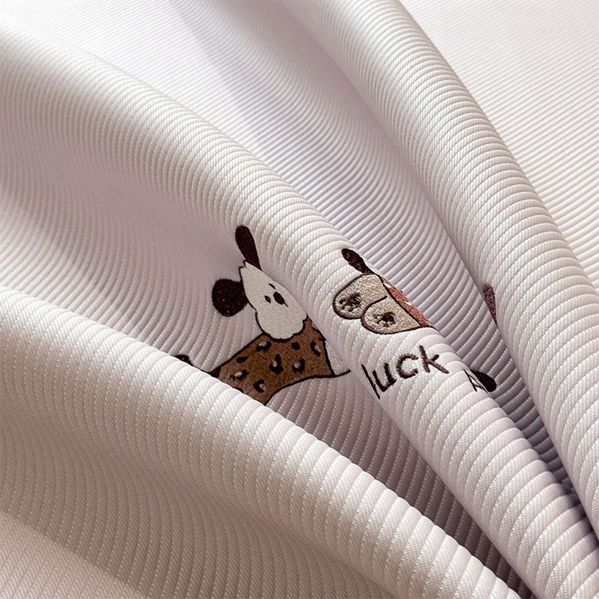 91家纺网 家纺一手货源 找家纺 莱家富 2026新款可机洗冰豆豆冰丝席凉席a类母婴级凉感值过0.21夏天床笠款软席子夏季 床席款-趴趴狗