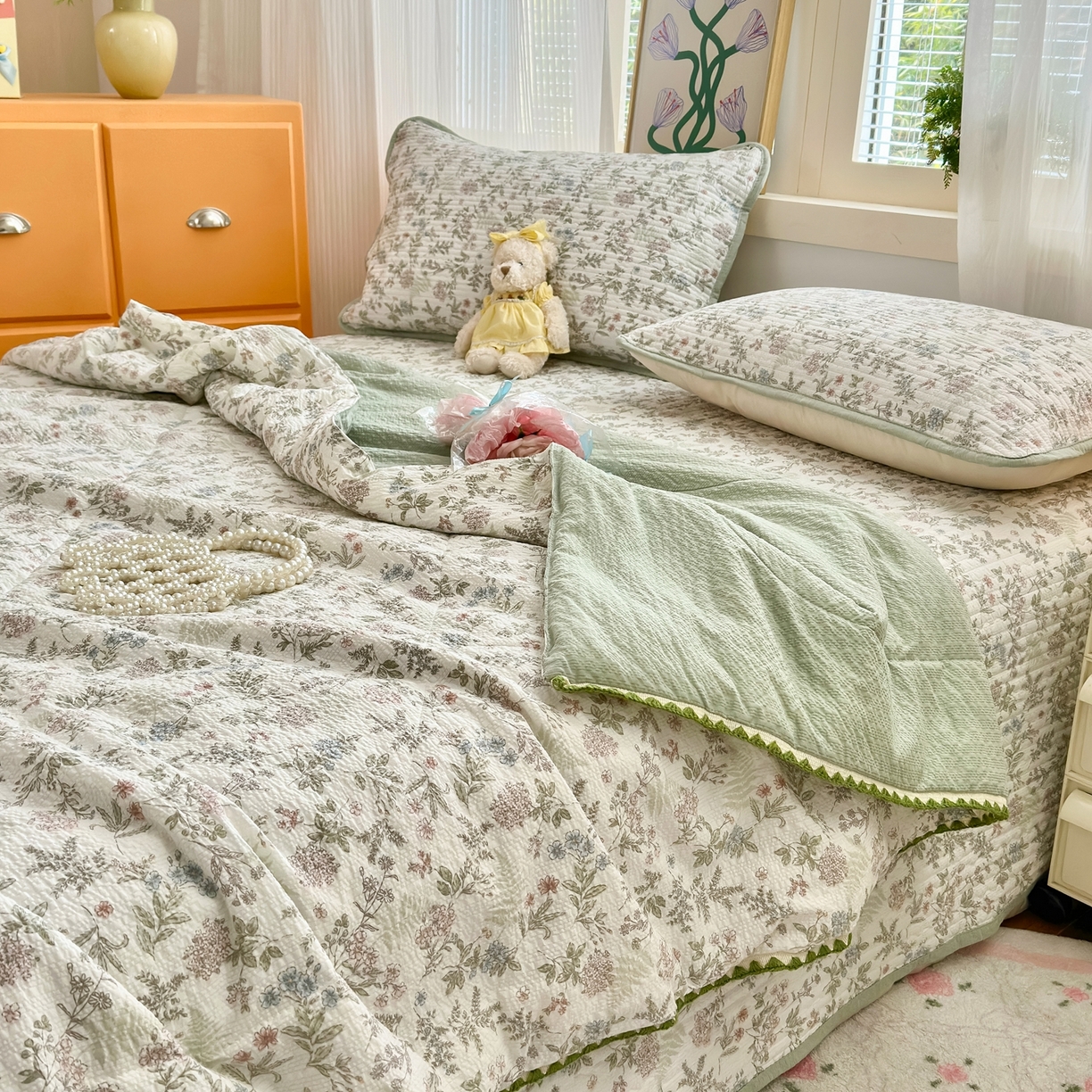 91家纺网 家纺一手货源 找家纺 云玲时尚 2026新款三角针泡芙夏被四件套系列 花信