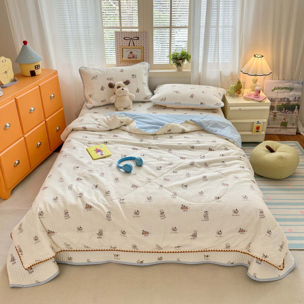 91家纺网 家纺一手货源 找家纺 云玲时尚 2026新款三角针泡芙夏被四件套系列 小狗排队