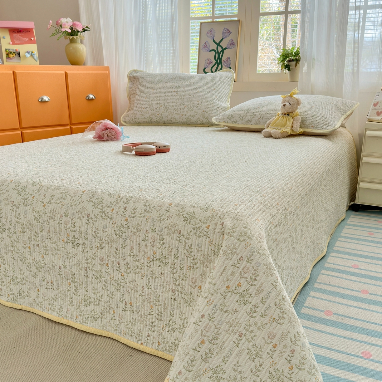 91家纺网 家纺一手货源 找家纺 云玲时尚 2026新款三角针泡芙夏被四件套系列 枝蔓