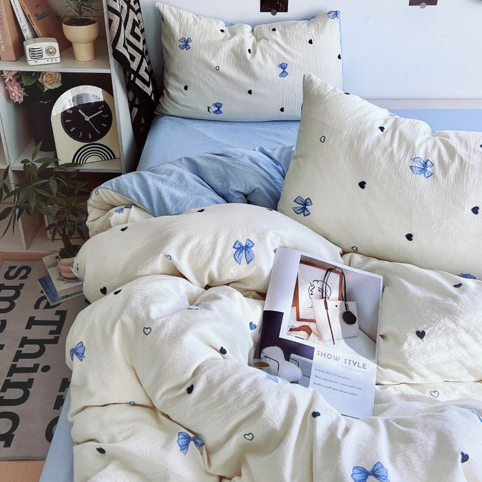 91家纺网 家纺一手货源 找家纺 朵朵家纺 2026新款高级感轻奢复古美拉德色系双层纱泡芙棉床品四件套加厚水洗双层纱软 奶蓝甜结