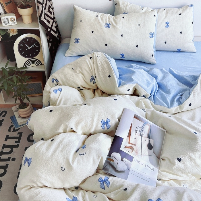 91家纺网 家纺一手货源 找家纺 朵朵家纺 2026新款高级感轻奢复古美拉德色系双层纱泡芙棉床品四件套加厚水洗双层纱软 奶蓝甜结