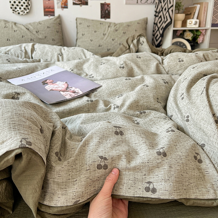 91家纺网 家纺一手货源 找家纺 朵朵家纺 2026新款高级感轻奢复古美拉德色系双层纱泡芙棉床品四件套加厚水洗双层纱软 绿樱